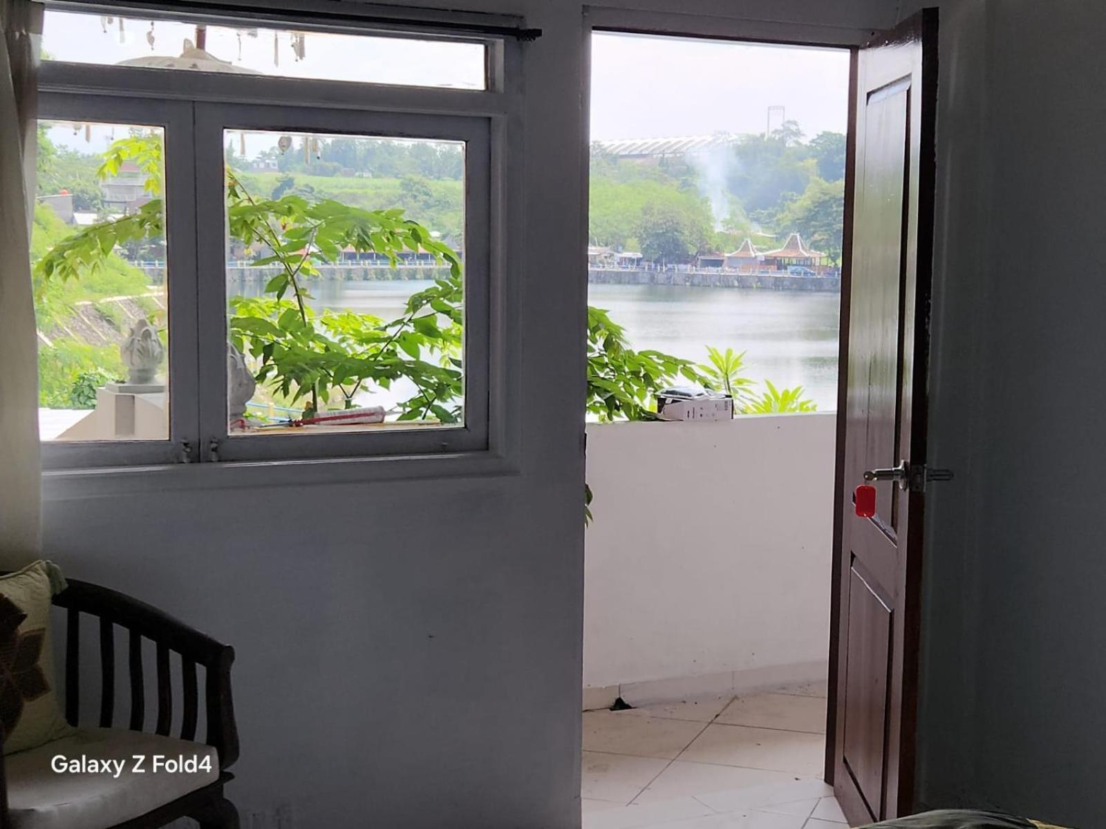 Omah Kenangan At Seven Trumpets Resort Maguwo Buitenkant foto